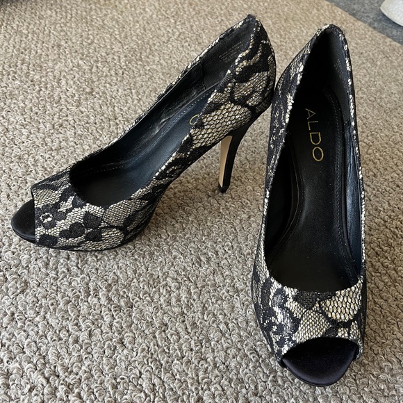 Aldo High Heels - Picture 4 of 5